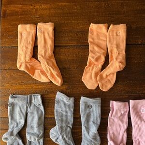 Five pairs of new without tag Lululemon women’s size 7 to 8 socks